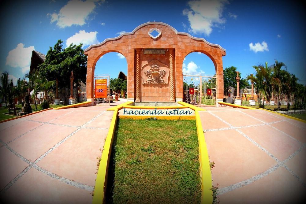 Hotel Hacienda Ixtlan Cozumel